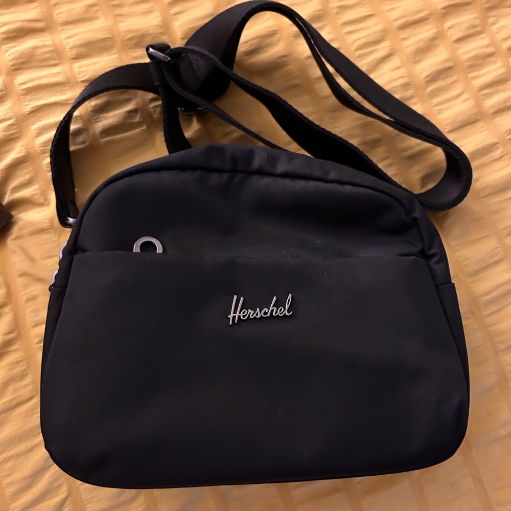 Herschel Thalia Crossbody